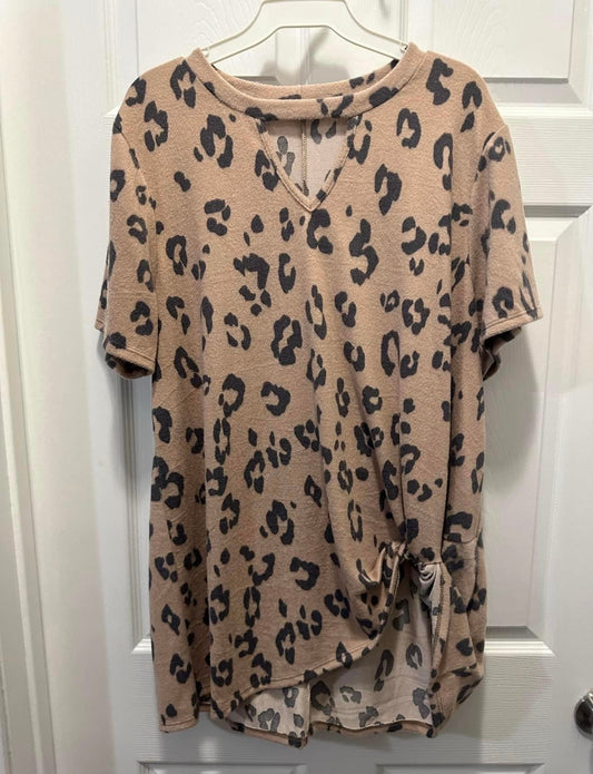 Leopard Top